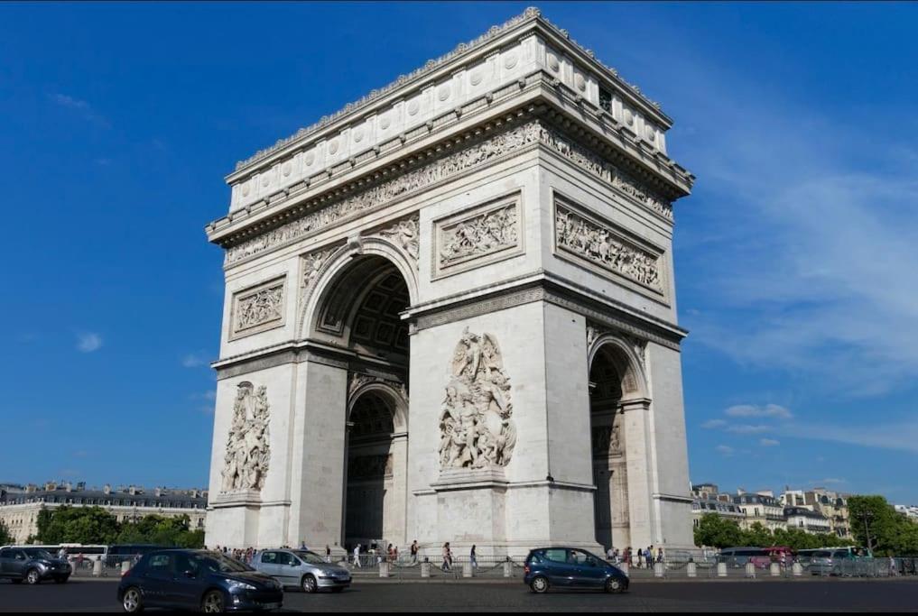 Suite Paris, Tour Eiffel, Champs Elysees Exteriör bild